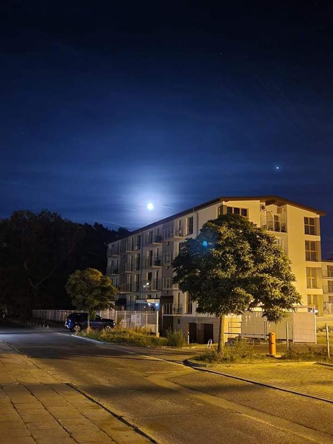 Apartament Tsuru Dziwnówek Esterno foto